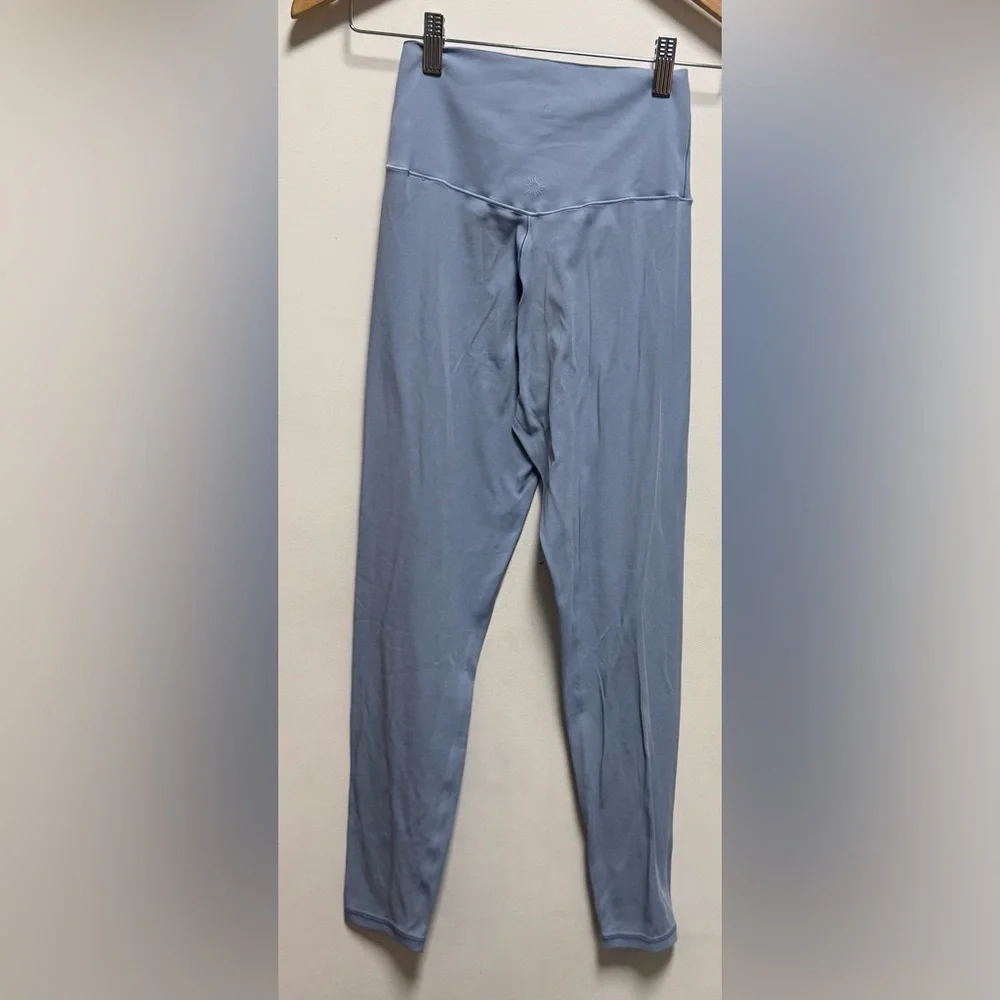 OFFLINE By Aerie Real Me High Waisted Crossover Legging, Blue Size Medium Pocket